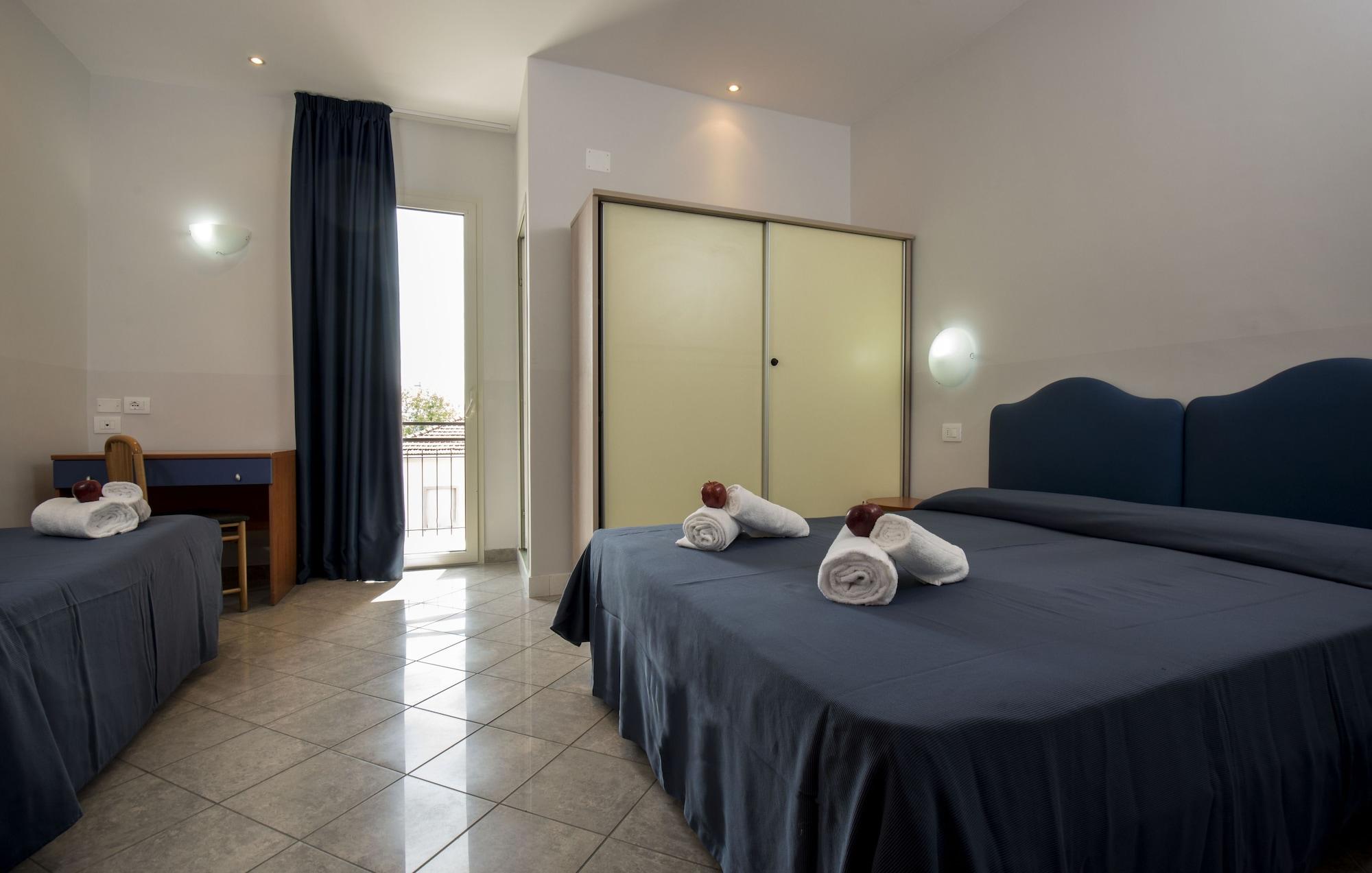 Hotel Scarlet ريميني المظهر الخارجي الصورة
