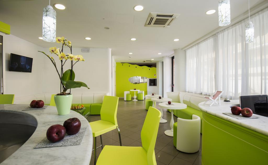 Hotel Scarlet ريميني المظهر الخارجي الصورة