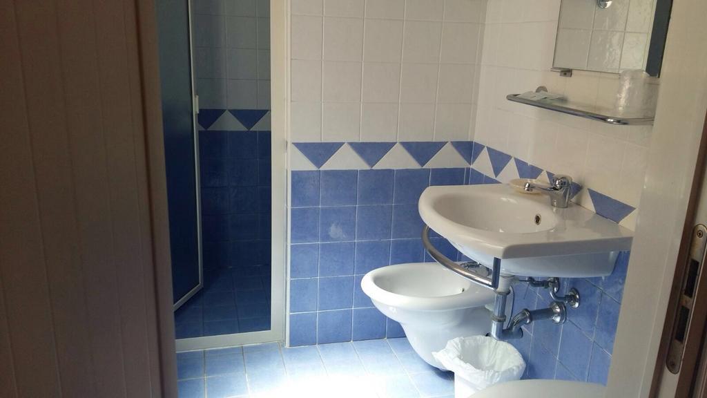 Hotel Scarlet ريميني المظهر الخارجي الصورة
