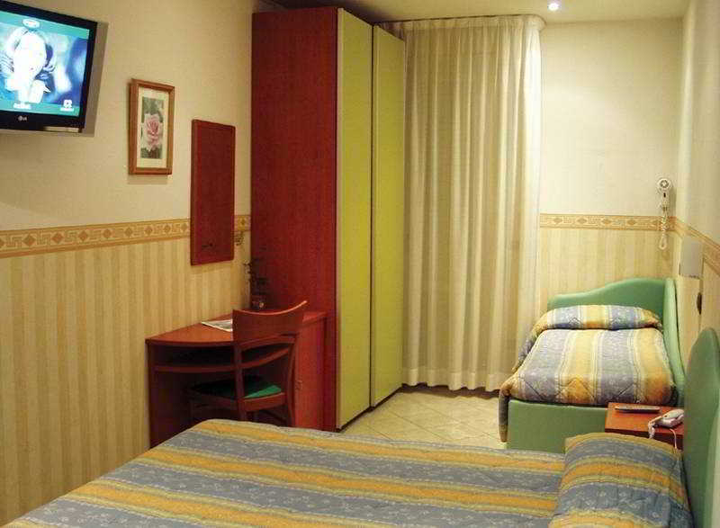 Hotel Scarlet ريميني المظهر الخارجي الصورة